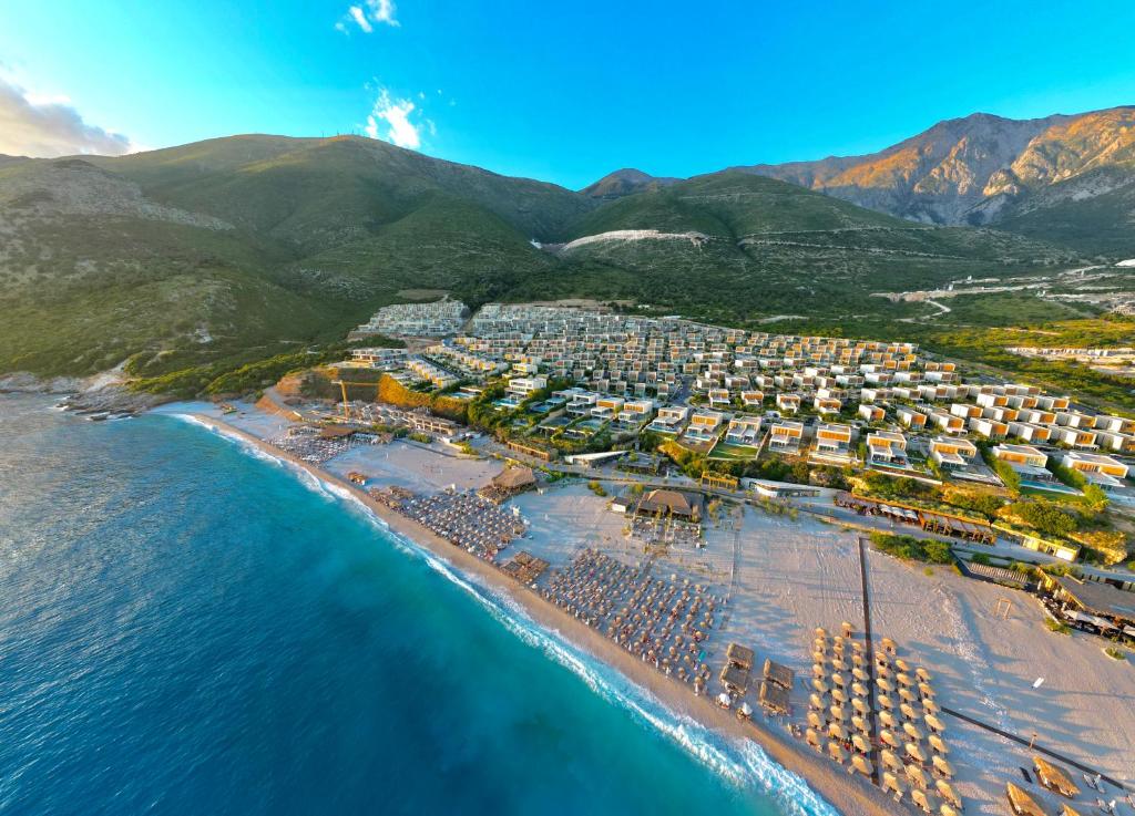 investing in albania property market foreign investors vlore